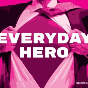 Postkarte Everyday Hero (Alltagsheld/Eckige Schrift) ENGLISCH